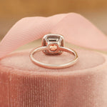 Lade Bild in die Galerieansicht, 2.04 Ct Radiant Cut Fancy Pink Lab Diamond Halo Engagement Ring - LGG Jewelry