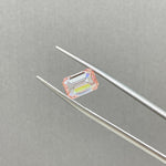 Lade Bild in die Galerieansicht, IGI Certified Emerald Cut 2.69 Ct Fancy Pink Lab Diamond VS1 Clarity - LGG Jewelry