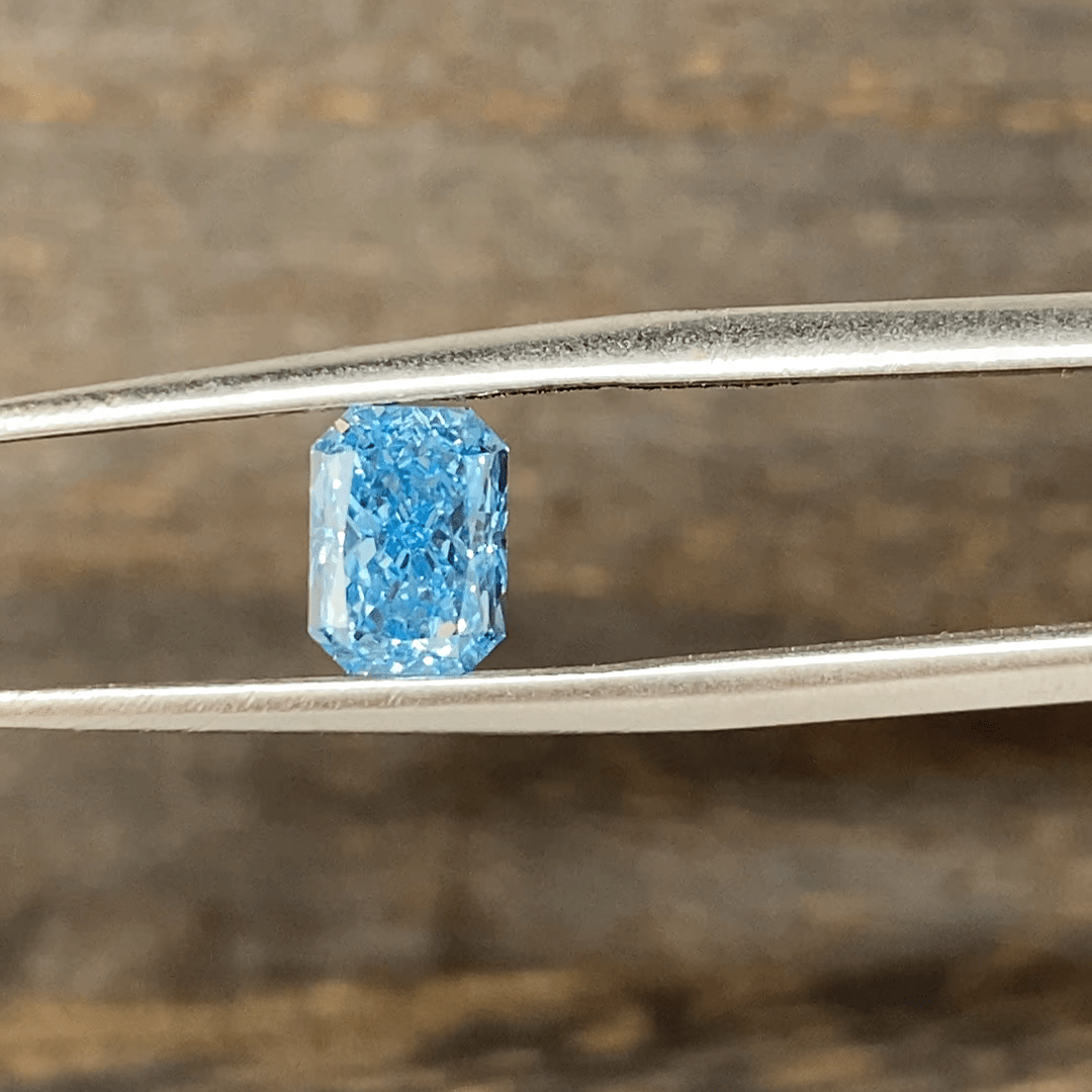 1.046 Ct Radiant Cut Fancy Blue Lab Diamond VS - LGG Jewelry
