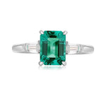 Lade Bild in die Galerieansicht, 1.4 Ct Emerald Three-Stone Engagement Ring - LGG Jewelry