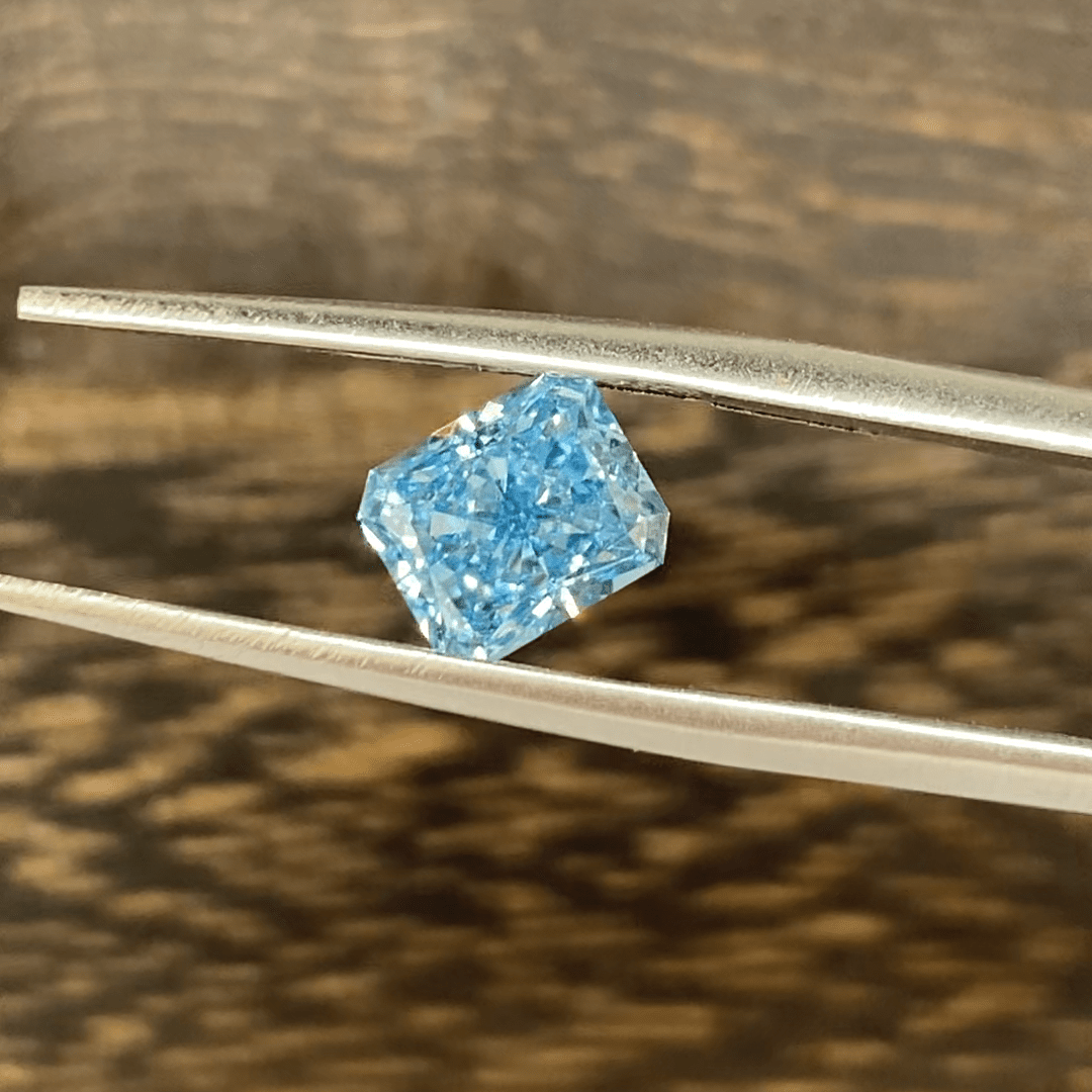 1.60 Ct Radiant Cut Fancy Blue Lab Diamond VS - LGG Jewelry