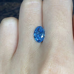 Lade Bild in die Galerieansicht, 1.9 Ct Oval Cut Fancy Blue Lab Diamond VS - LGG Jewelry