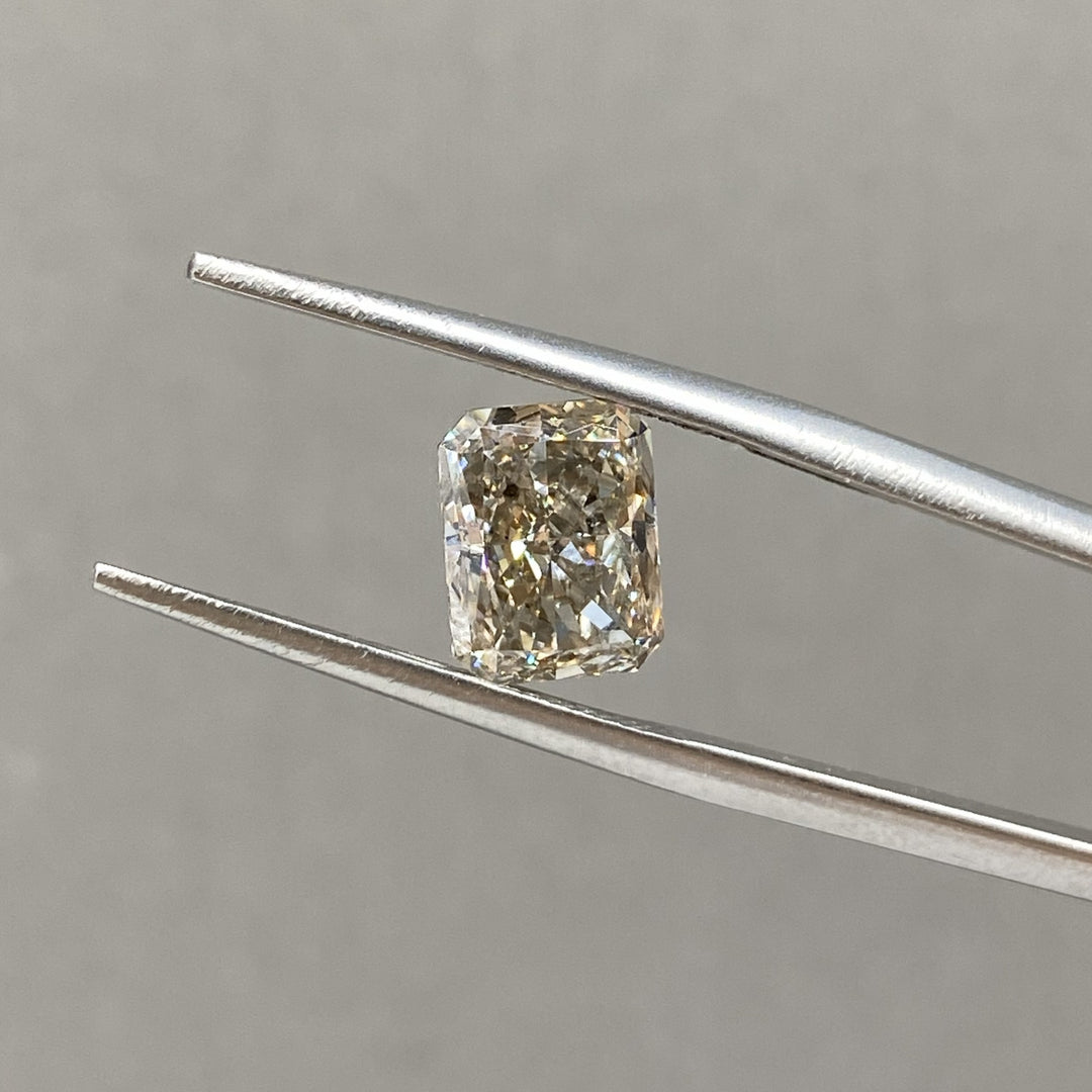 Champagne Radiant Cut Lab Diamond  2.092Ct VS