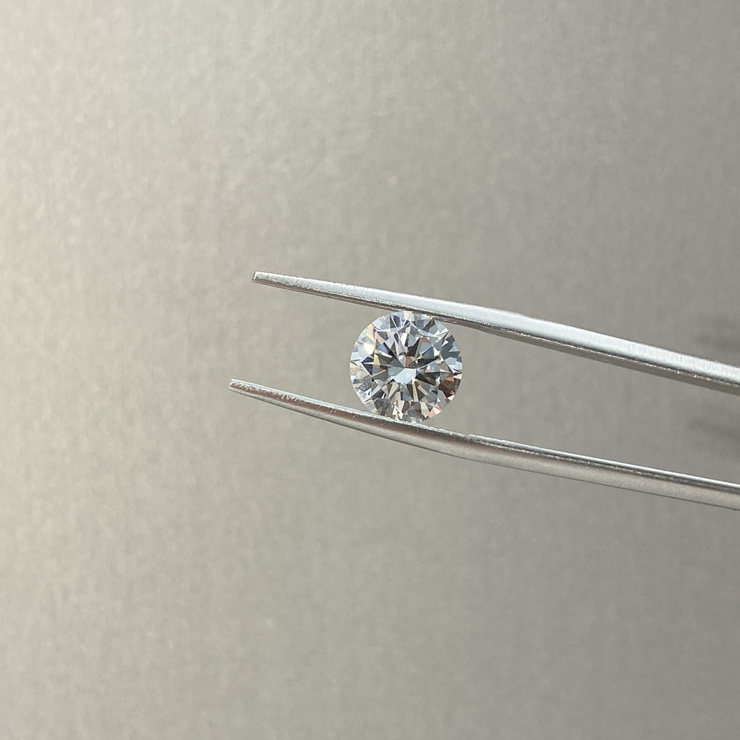 Round Cut Lab Diamond 2.1 Ct IJ VS1