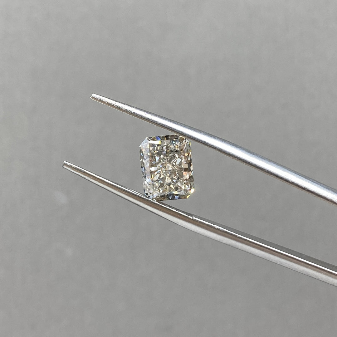 Champagne Radiant Cut Lab Diamond 2.363Ct VS
