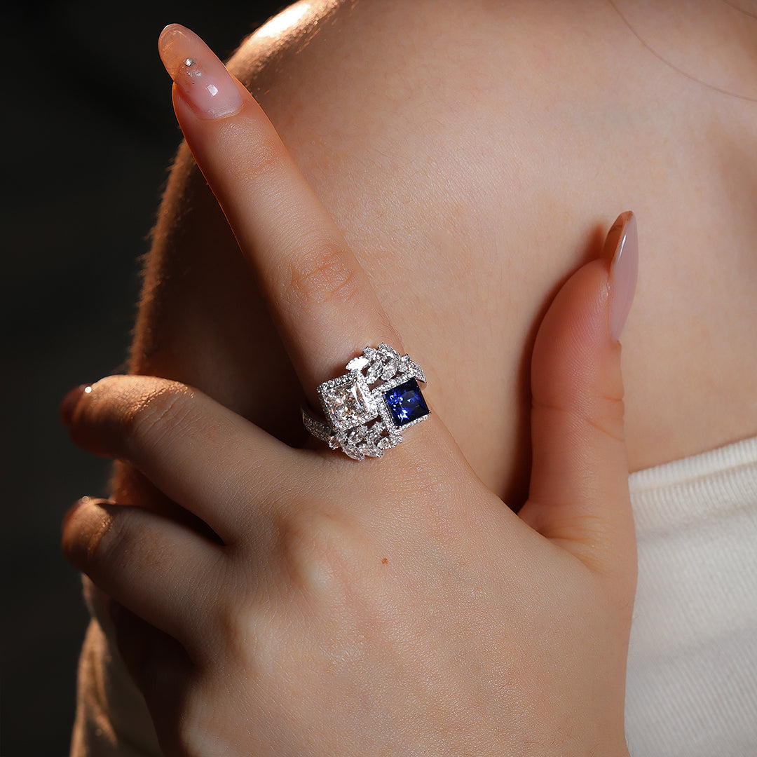 Luxurious Leafy 1.5 CT Princess Cut Lab Diamond & Blue Lab Sapphire Toi Et Moi Engagement Ring