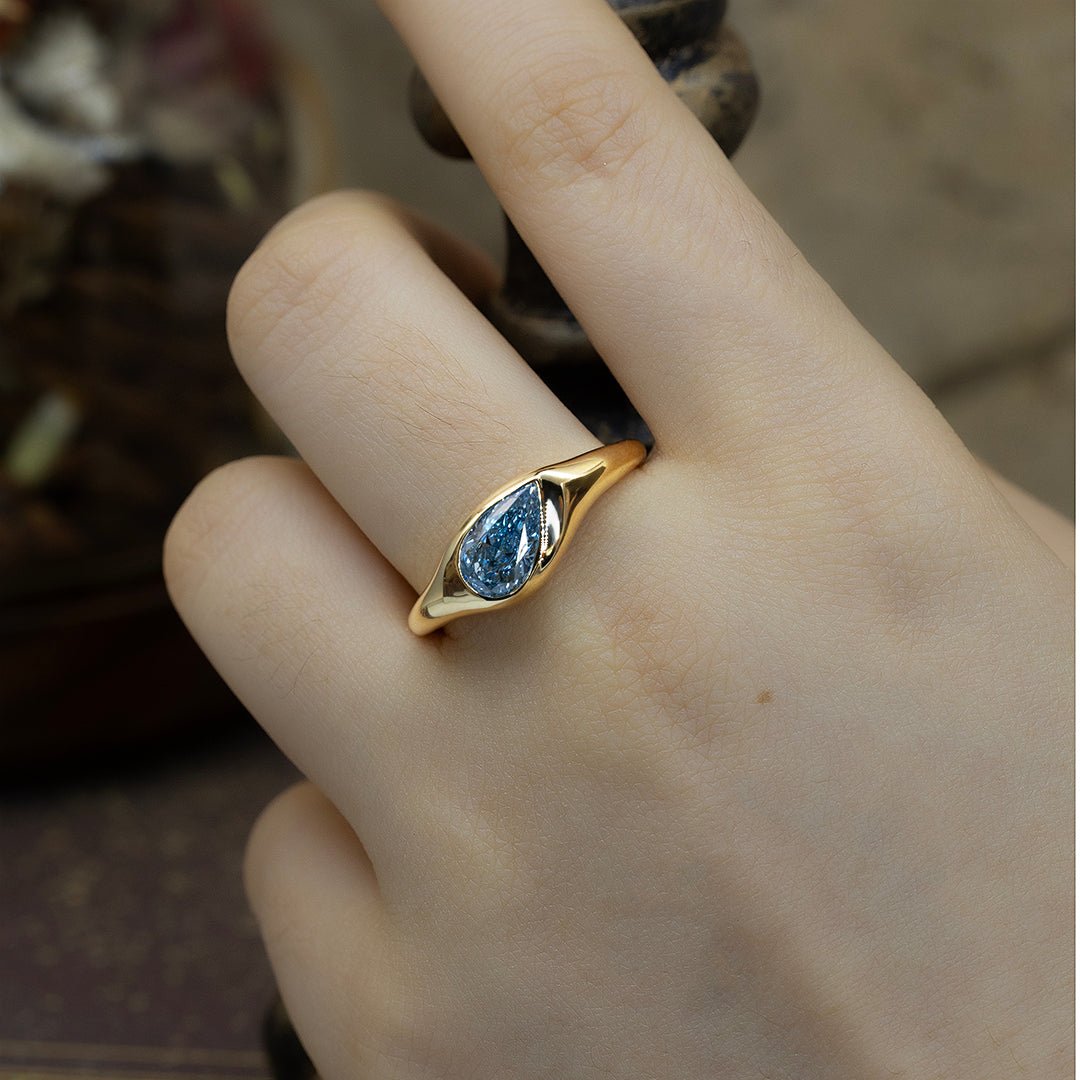 1CT Pear Shape Blue Lab diamond Engagement Ring - LGG Jewelry