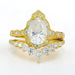 Lade Bild in die Galerieansicht, 2 Ct Oval Cut Lab Diamond Bridal Ring Set - 2pcs - LGG Jewelry
