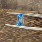 Lade Bild in die Galerieansicht, 2.148 Ct Emerald Cut Fancy Blue Lab Diamond VS - LGG Jewelry