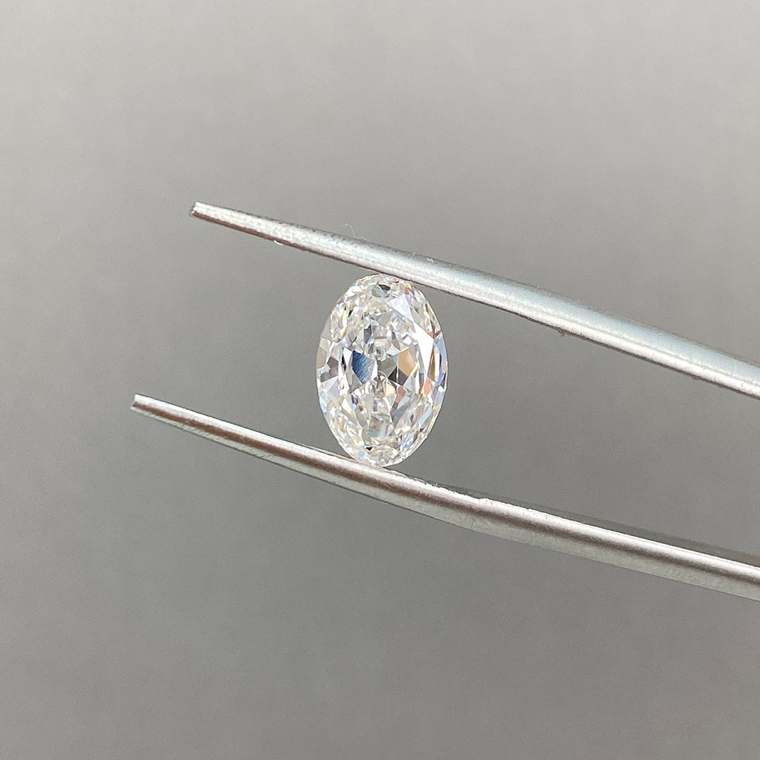 2.206 CT Antique Old Mine Oval Cut Lab Diamond DEF VS - LGG Jewelry