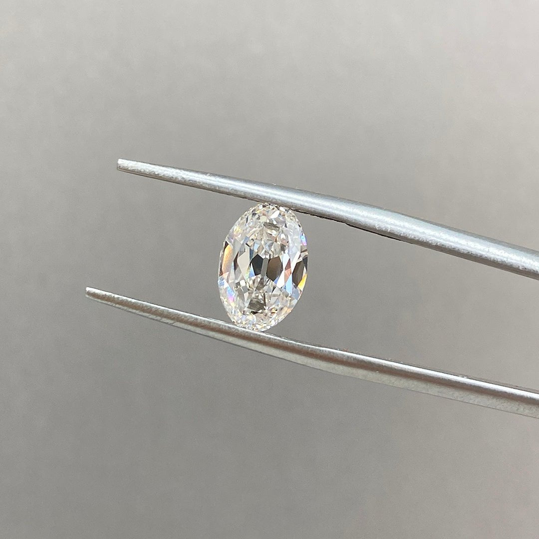2.226 CT Antique Old Mine Oval Cut Lab Diamond G VS - LGG Jewelry