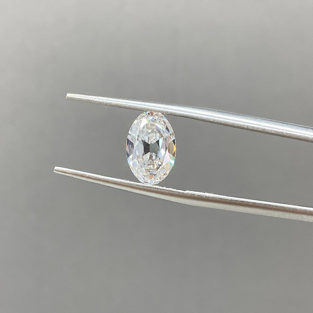 2.251 CT Antique Old Mine Oval Cut Lab Diamond DEF VS - LGG Jewelry
