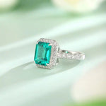 Lade Bild in die Galerieansicht, 2.5 Ct Lab Emerald Half Pave Halo Engagement Ring - LGG Jewelry