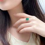 Lade Bild in die Galerieansicht, 2.5 Ct Oval Shape Lab Emerald Half Pave Halo Engagement Ring - LGG Jewelry