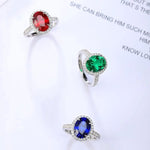 Lade Bild in die Galerieansicht, 2.5 Ct Oval Shape Lab Emerald Half Pave Halo Engagement Ring - LGG Jewelry