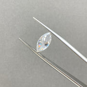 Diamant de laboratoire rose intense de 1,05 ct à taille ovale certifié IGI, pureté VS1 