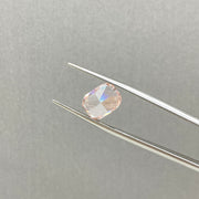 Diamant de laboratoire rose intense de 1,05 ct à taille ovale certifié IGI, pureté VS1 