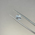 Charger l&#39;image dans la visionneuse de galerie, Diamant de laboratoire rose intense de 1,05 ct à taille ovale certifié IGI, pureté VS1 

