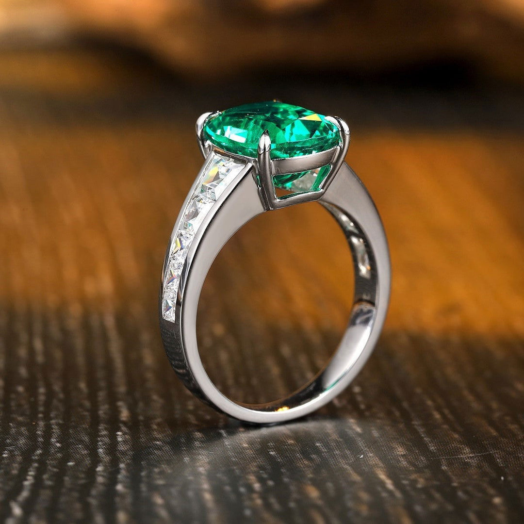 3.5 Ct Cushion Shape Lab Emerald Four Prongs Graduating Pave Engagement Ring - LGG Jewelry