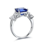 Lade Bild in die Galerieansicht, 3.45 Ct Asscher Cut Lab Blue Sapphire Snowflake Three-Stone Engagement Ring - LGG Jewelry