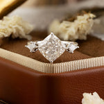 Lade Bild in die Galerieansicht, 3ct Cushion Cut Lab Ddiamond Three-Ttone Engagement Ring - LGG Jewelry