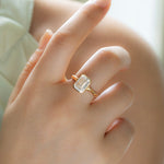 Lade Bild in die Galerieansicht, 3CT Emerald Cut Lab Diamond Solitaire Engagement Ring - LGG Jewelry