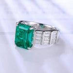 Lade Bild in die Galerieansicht, 4 Ct Lab Emerald Bar Setting Engagement Ring - LGG Jewelry