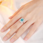 Lade Bild in die Galerieansicht, 4.5 Ct Cushion Shape Lab Paraiba Halo Engagement Ring - LGG Jewelry