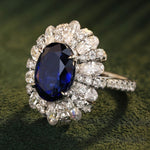 Lade Bild in die Galerieansicht, 6 Ct Oval Cut Lab Blue Sapphire Cluster Engagement Ring - LGG Jewelry