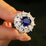 Lade Bild in die Galerieansicht, 6.5 Ct Oval Cut Lab Blue Sapphire Art Deco Inspired Engagement Ring - LGG Jewelry