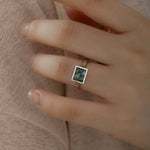 Lade Bild in die Galerieansicht, 6*8mm Rectangular Moss Agate Solitaire Ring - LGG Jewelry