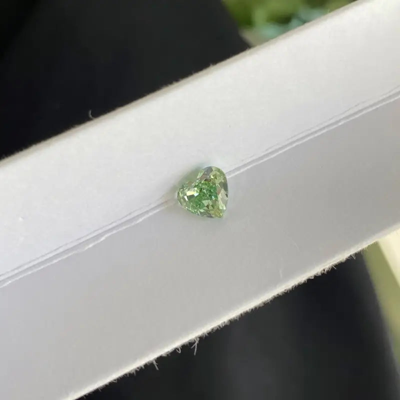 IGI Certified Heart Shape 1.70 Ct Fancy Intense Green Lab Diamond VS1 Clarity - LGG Jewelry