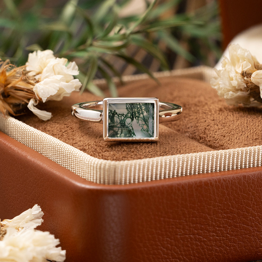 6*8mm Rectangular Moss Agate Solitaire Ring