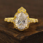 Lade Bild in die Galerieansicht, Art Deco Inspired Pear Cut Lab Diamond Engagement Ring - LGG Jewelry