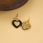 Lade Bild in die Galerieansicht, Black Agate Triple Romantic Heart Earrings - LGG Jewelry