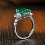 Lade Bild in die Galerieansicht, Classic 1.32 Ct Lab Emerald Three Stone Engagement Ring - LGG Jewelry