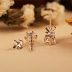 Lade Bild in die Galerieansicht, Classic Round Cut Lab Diamond Six Prongs Ear Studs - LGG Jewelry