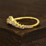 Lade Bild in die Galerieansicht, Curved Pear &amp; Round Cut Lab Diamond Contour Band - LGG Jewelry