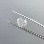 Lade Bild in die Galerieansicht, Cushion Cut Lab Diamond 3.04 Ct H VS - LGG Jewelry