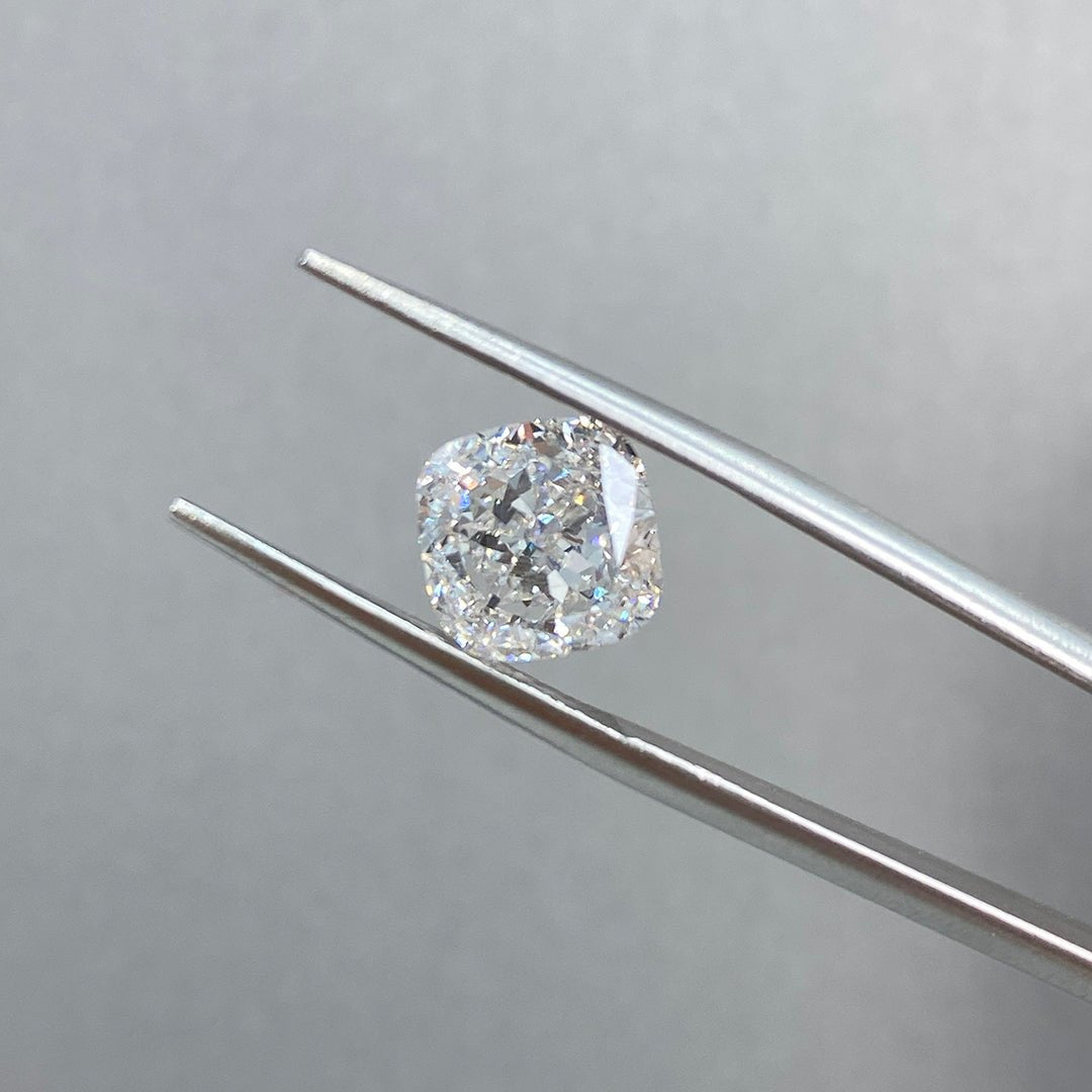 Cushion Cut Lab Diamond 3.1 Ct G VS - LGG Jewelry