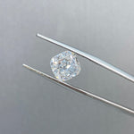 Lade Bild in die Galerieansicht, Cushion Cut Lab Diamond 3.183 Ct G VS - LGG Jewelry