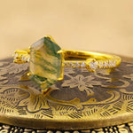 Lade Bild in die Galerieansicht, Elongated Hexagon Moss Agate Solitaire Engagement Ring - LGG Jewelry