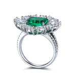 Lade Bild in die Galerieansicht, Flower Cluster 4 Ct Lab Emerald Engagement Ring - LGG Jewelry