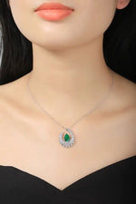 Lade Bild in die Galerieansicht, Heart of Tear Lab Emerald Pendant Necklace - LGG Jewelry
