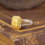 Lade Bild in die Galerieansicht, IGI Certified 1.123 Ct Fancy Vivid Yellow Radiant Cut Lab Diamond Double Halo Split Shank Engagement Ring - LGG Jewelry