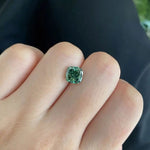 Lade Bild in die Galerieansicht, IGI Certified Cushion Cut 2.22 Ct Fancy Intense Green Lab Diamond VS1 Clarity - LGG Jewelry