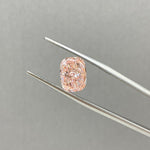Lade Bild in die Galerieansicht, IGI Certified Cushion Cut 3.1 Ct Fancy Pink Lab Diamond VS1 Clarity - LGG Jewelry