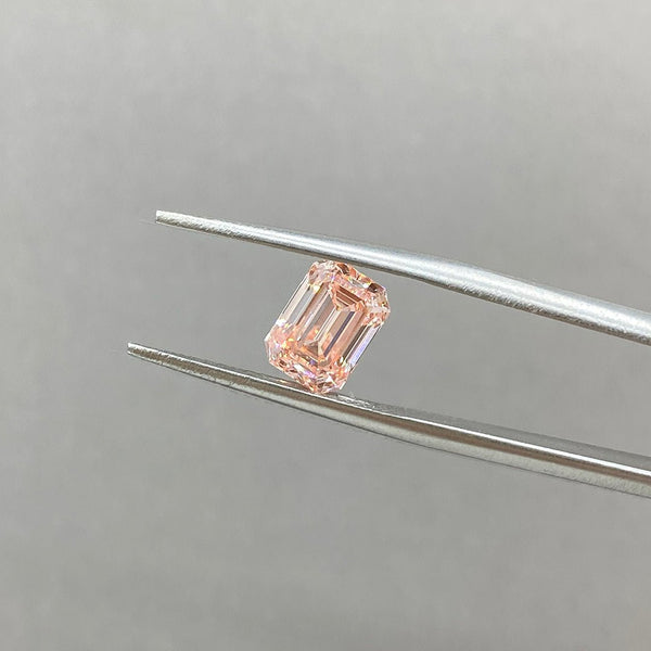 IGI Certified Emerald Cut 1.75 Ct Fancy Pink Lab Diamond VS1 VG Clarity - LGG Jewelry