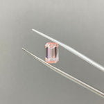 Lade Bild in die Galerieansicht, IGI Certified Emerald Cut 2.54 Ct Fancy Pink Lab Diamond VS1 VG Clarity - LGG Jewelry