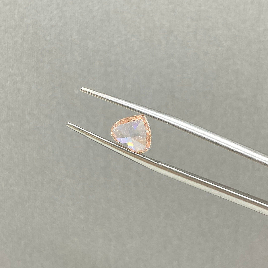 IGI Certified Heart Cut 1.31 Ct Fancy Orangy Pink Lab Diamond VS2 Clarity - LGG Jewelry